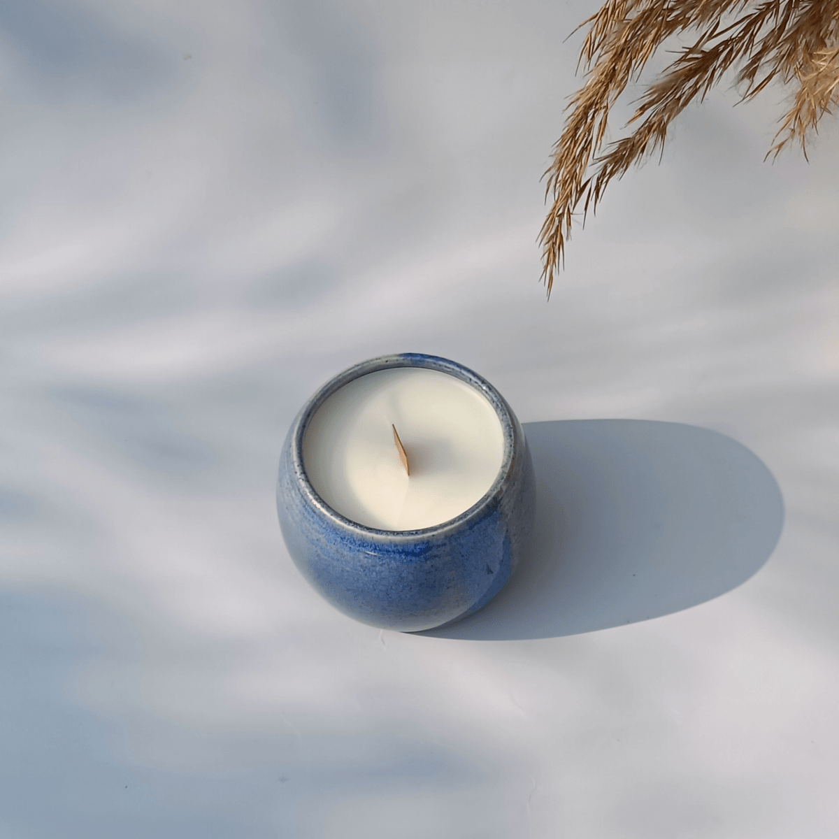 Blue Valentine Aromatic Candle - 150g – Candles & Fragrances on Brown Living™. SKU: CC2. Img 2.