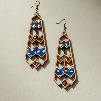 Blue Wave Kalamkari Repurposed Fabric & Wood Necklace Earrings Set – Womens Earrings on Brown Living™. SKU: JCC022. Img 5.