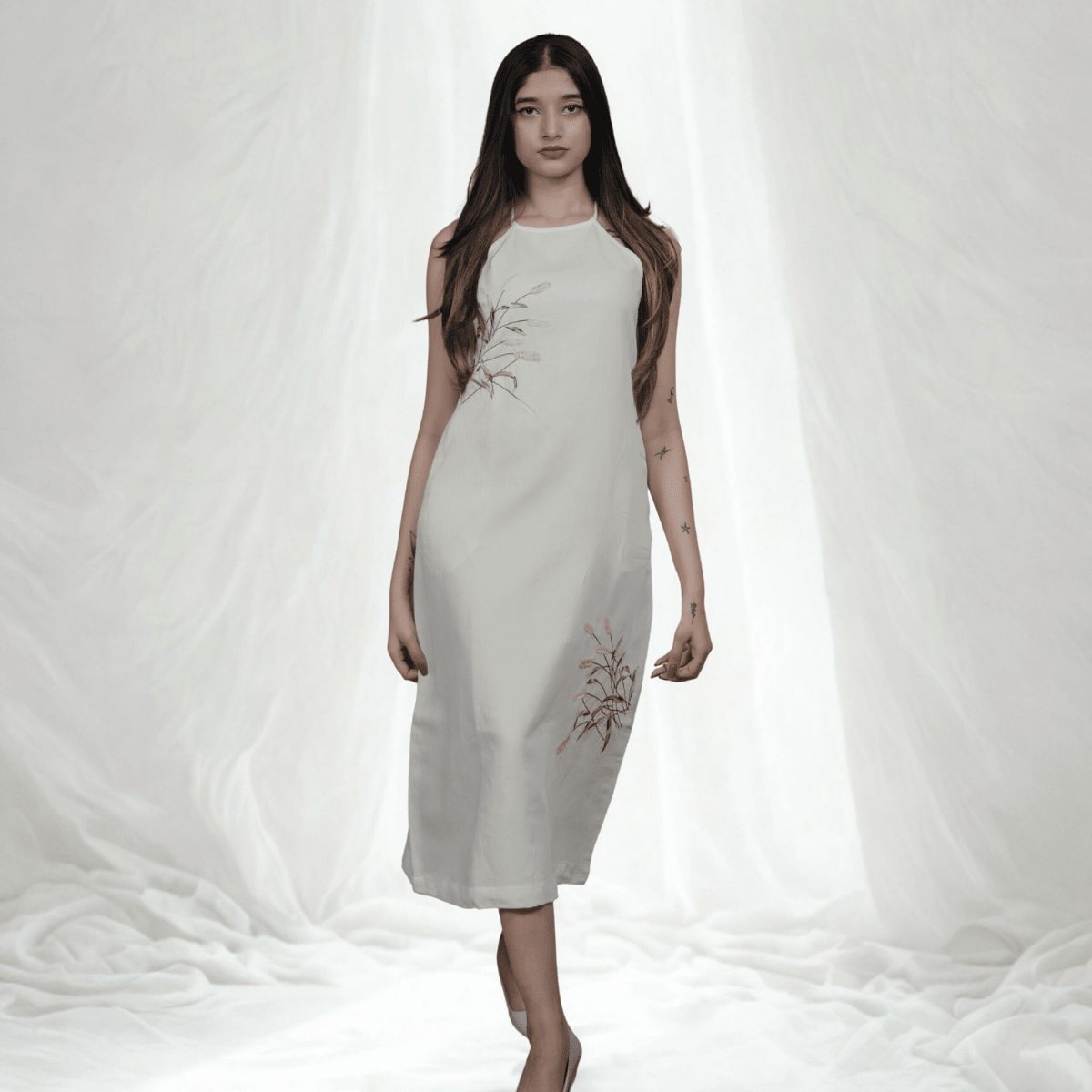 Breeze Line Dress – Lightweight Elegant Dress for Everyday Style – Womens Dress on Brown Living™. SKU: Aayu02. Img 1.