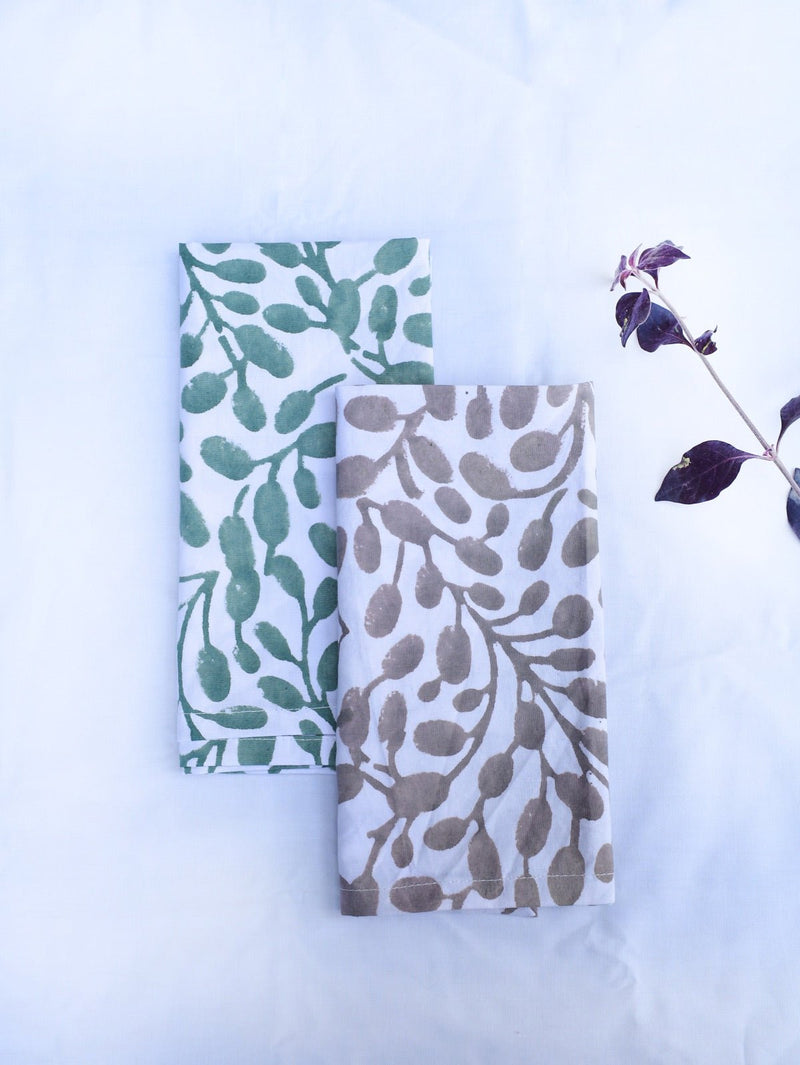 Brown Organic Cotton Dinner Napkins - Set of 4 | Abstract Leaf Design | Verified Sustainable Table Linens on Brown Living™