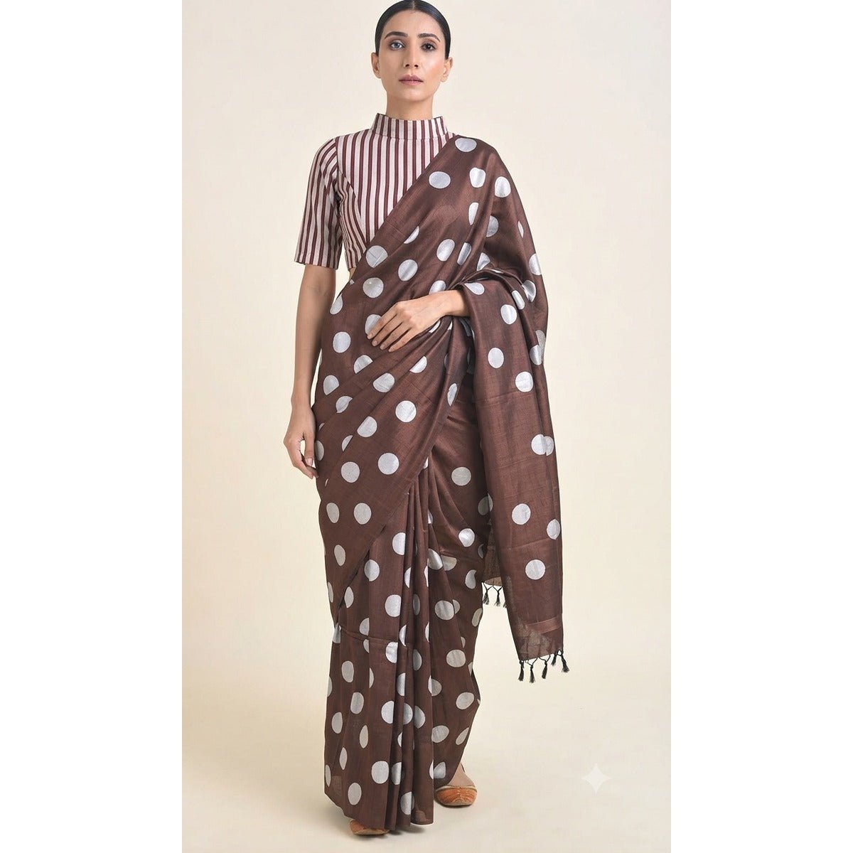 Brown polka 100% Natural Mulberry Silk Saree – Womens Saree on Brown Living™. SKU: NAESA24. Img 3.