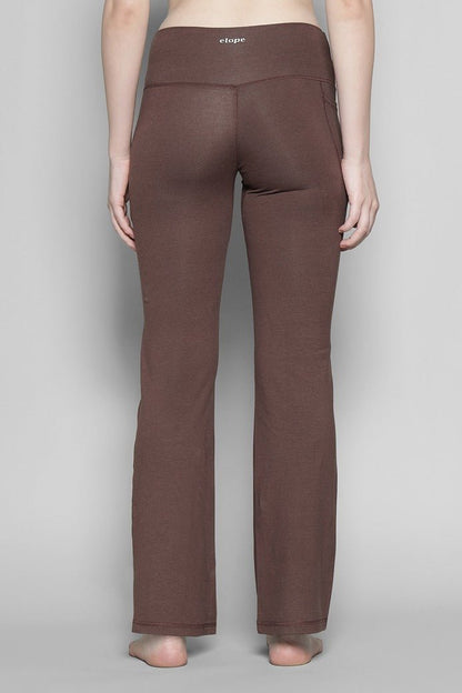 Brown Sienna Flare Yoga Pants for Women – Activewear Bottoms – Sports & Games on Brown Living™. SKU: ELSNSPCXS. Img 8.