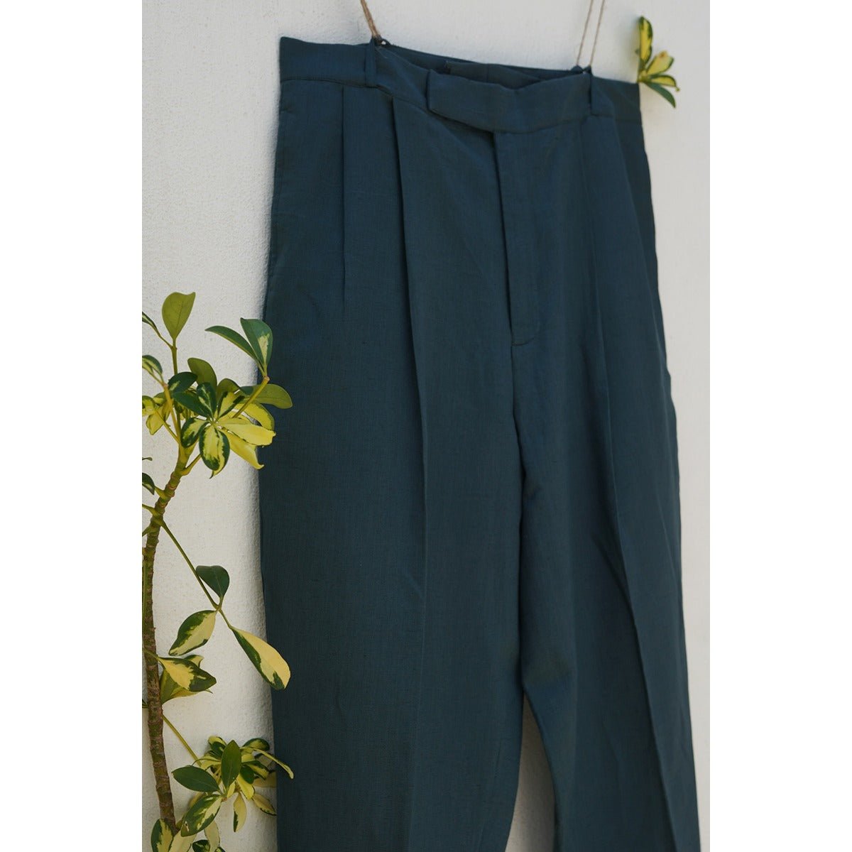 Buel Linen Trousers | Men’s Relaxed Fit Lightweight | Smart Casuals – Mens Trousers on Brown Living™. SKU: SG0099XSn. Img 2.