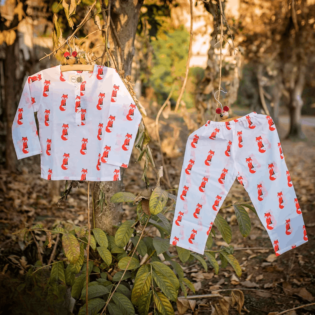 Bushy Fox - Unisex Kids Cotton Nightwear – Kids Pyjamas on Brown Living™. SKU: MITHNW-026-1. Img 4.