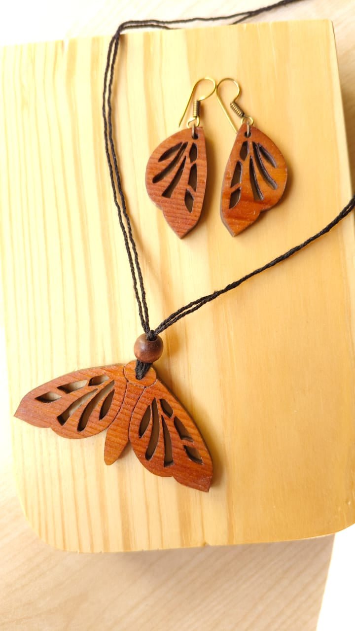 Butterfly/Moth Wooden Jewellery Set – Womens Accessories on Brown Living™. SKU: WJO4. Img 4.