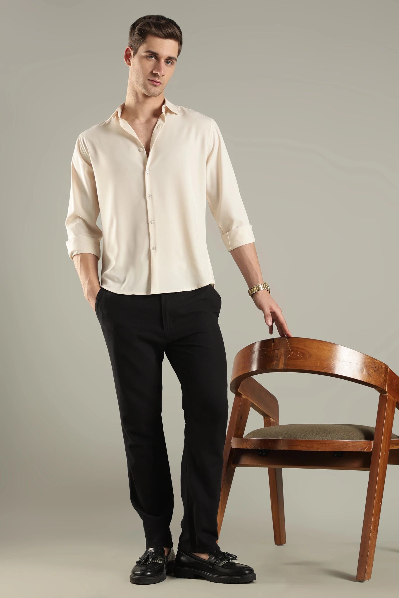 Carbon Black Natural Linen Trousers For Men – Mens Pants on Brown Living™. SKU: HP-BK-TR-30. Img 3.