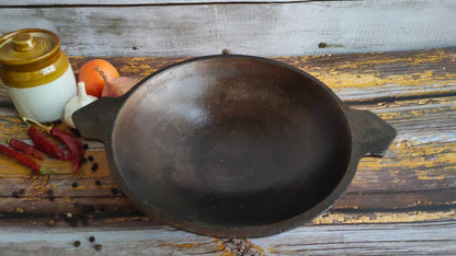 Cast Iron Smooth Appam Pan | Traditional Appam Chatti – Kitchen Tools on Brown Living™. SKU: CISAP. Img 3.