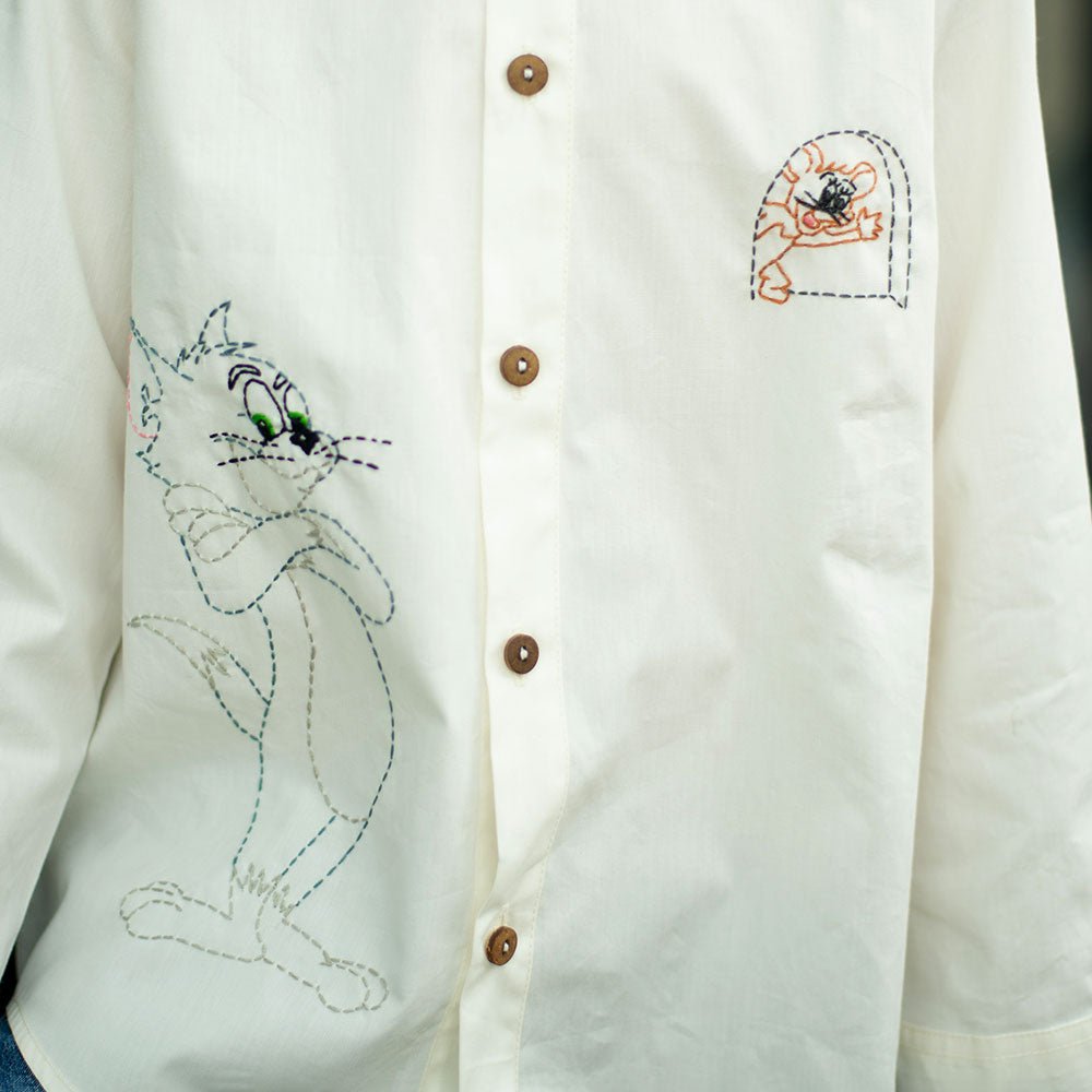 Cat and Mouse Cartoon Embroidered Organic Cotton Shirt - White – Kids Shirts on Brown Living™. SKU: NANFS001EMB044 - 18M. Img 3.