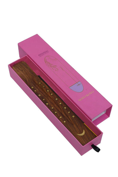 Charcoal-Free Patchouli Incense Sticks | 70 Sticks with Wooden Star – Home Decor on Brown Living™. SKU: PAIS013. Img 1.