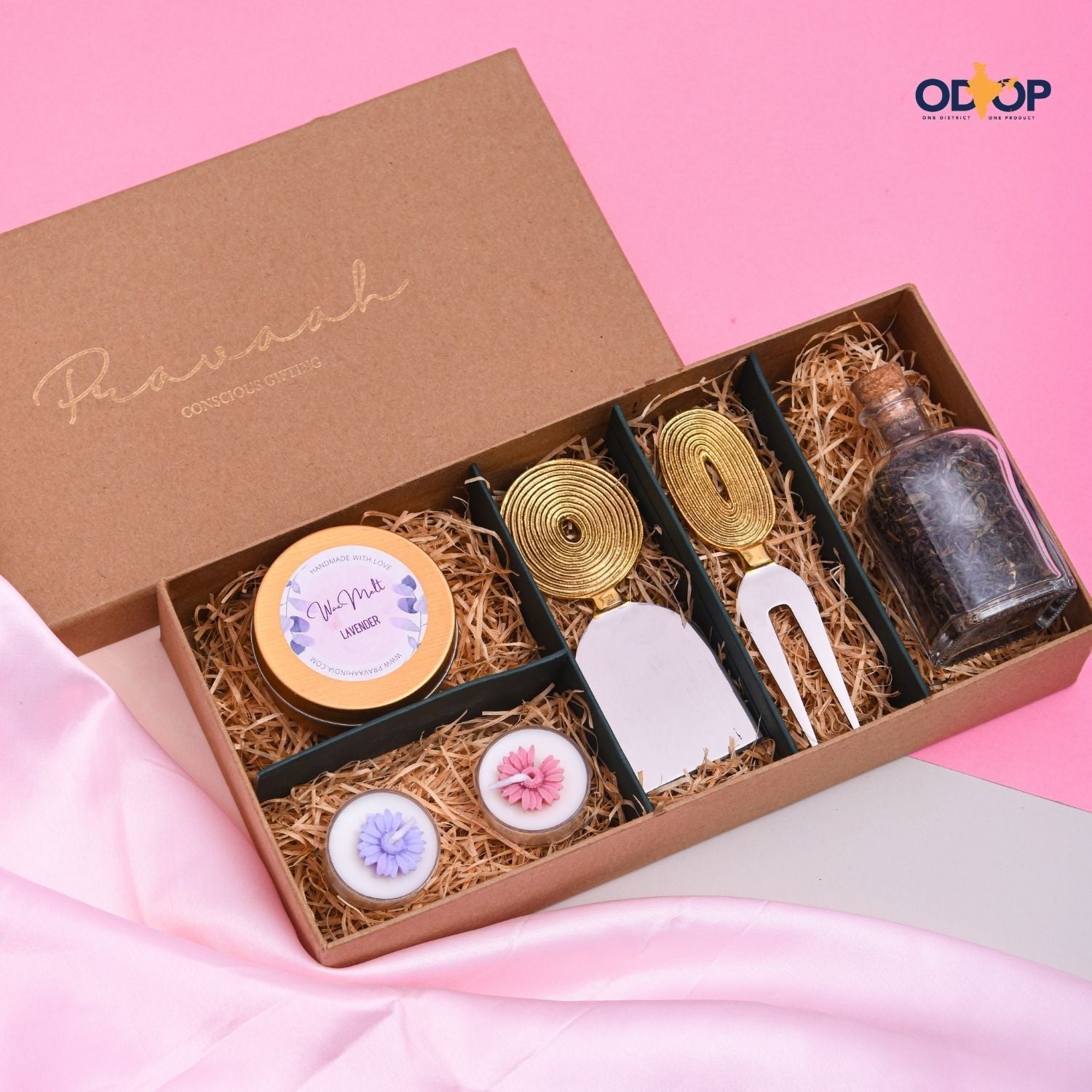 Chhaaya - Eco - Conscious Gift Hamper with Tea, Light & Brassware – Gift Hampers on Brown Living™. SKU: PRA25GH016. Img 1.
