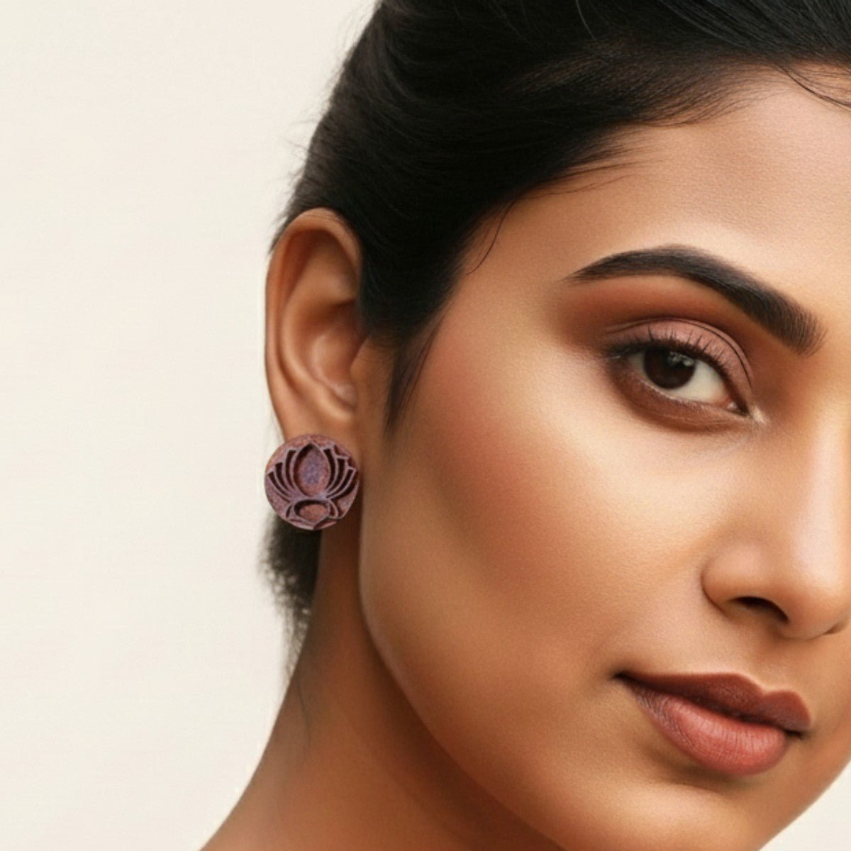 Chitra Rekh Wooden Earrings With Wood Block Carving – Jewellery on Brown Living™. SKU: UARKHWJER002. Img 6.