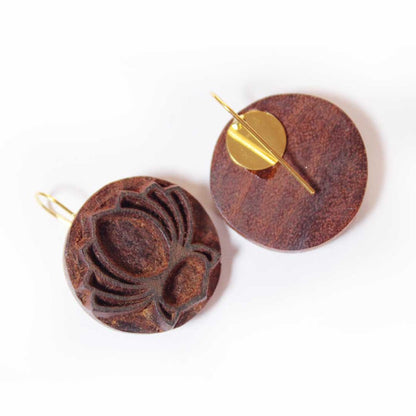 Chitra Rekh Wooden Earrings With Wood Block Carving – Jewellery on Brown Living™. SKU: UARKHWJER002. Img 6.
