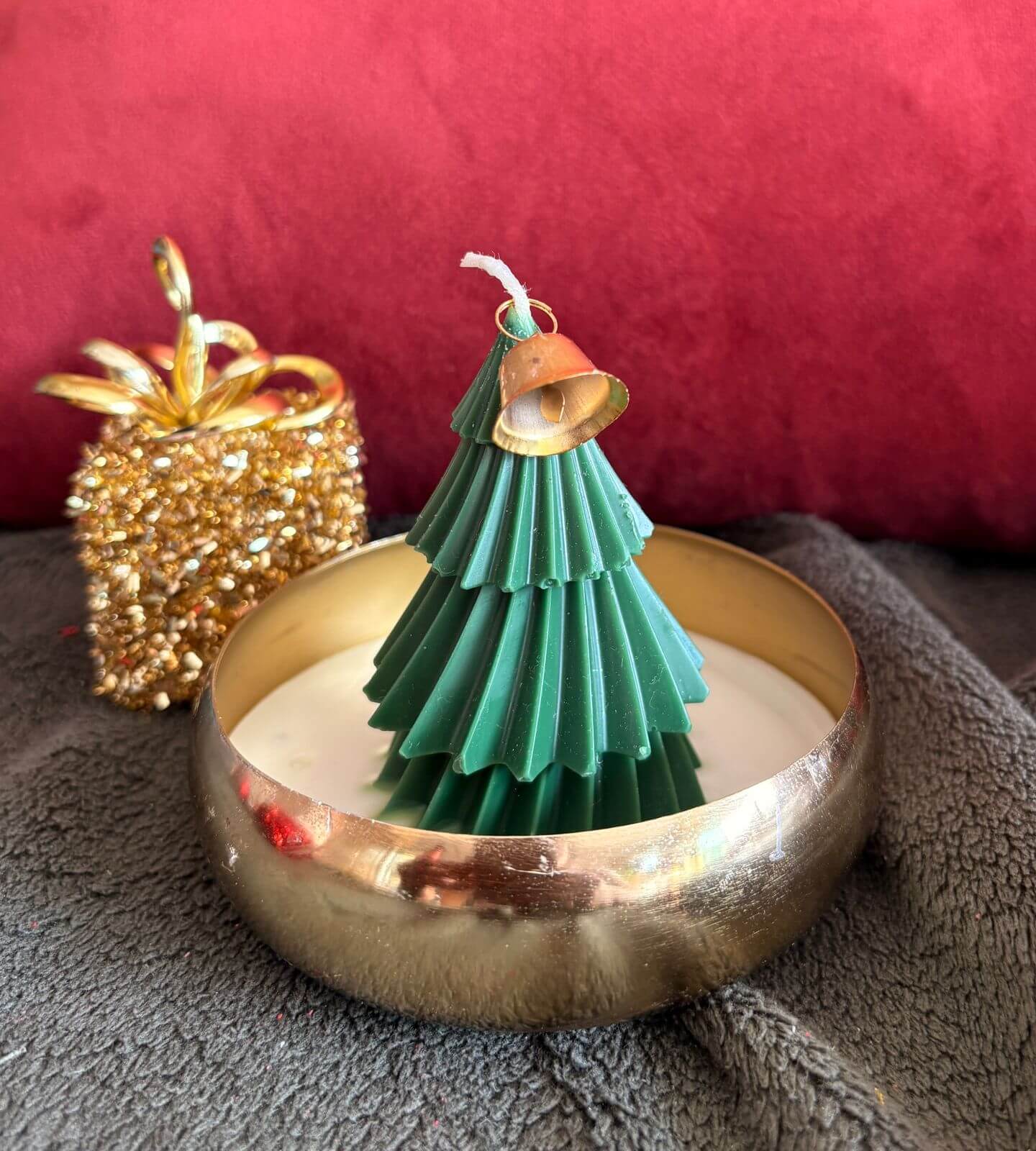Christmas Tree Urli Candle | Festive Decorative Candle Bowl – Candles & Fragrances on Brown Living™. SKU: LUSH_0029. Img 1.