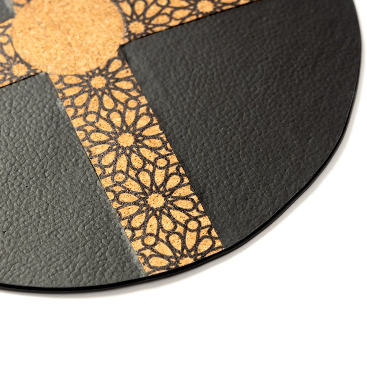 Circular Mouse Pad – Plant Leather & Cork (Black & Cork) – Desk Accessories on Brown Living™. SKU: CPMPGH004. Img 4.