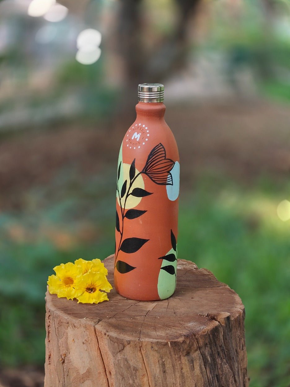 Clay Bottle Steel Cap Hand Painted Boho Design – Bottles & Sippers on Brown Living™. SKU: MM-07-1000. Img 3.