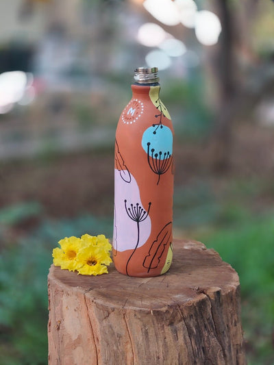 Clay Bottle Steel Cap Hand Painted Boho Design – Bottles & Sippers on Brown Living™. SKU: MM-07-1000. Img 5.