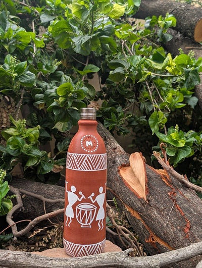 Clay Bottle Steel Cap Hand Painted Musical Warli Art – Bottles & Sippers on Brown Living™. SKU: NMM-02-PY-500. Img 10.