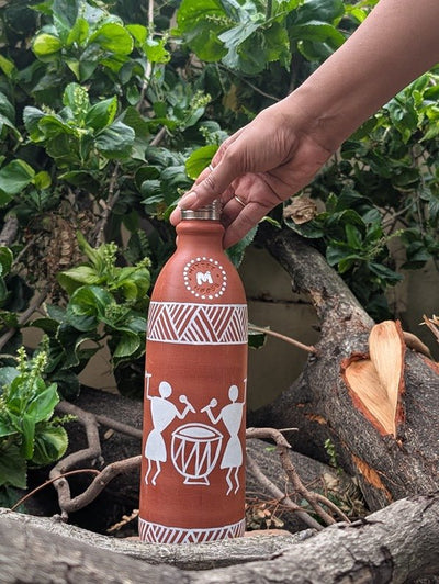 Clay Bottle Steel Cap Hand Painted Musical Warli Art – Bottles & Sippers on Brown Living™. SKU: NMM-02-PY-500. Img 11.