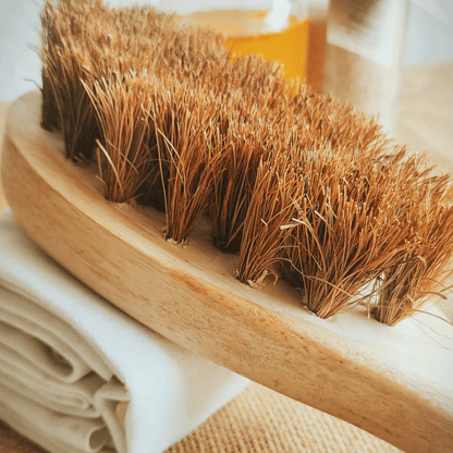 Coconut Fiber Dry Body Brush – Natural Exfoliation Tool – Bath Accessories on Brown Living™. SKU: AS-DBB-001. Img 3.