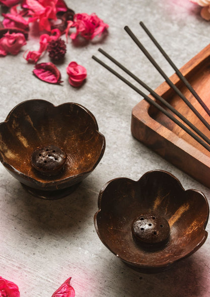 Coconut Incense Holder | Handcrafted Home Fragrance Accessory – Home Decor on Brown Living™. SKU: DC4. Img 3.