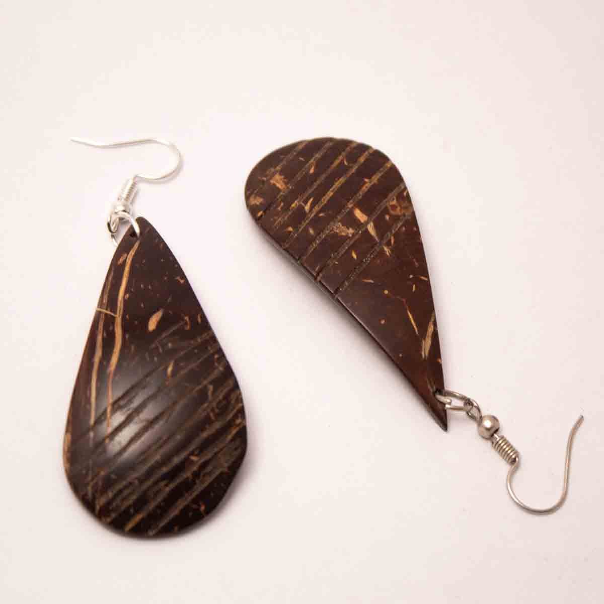Coconut Shell Earrings / Dangle Earrings – Womens Earrings on Brown Living™. SKU: 306 - 17862 - EGER21. Img 4.
