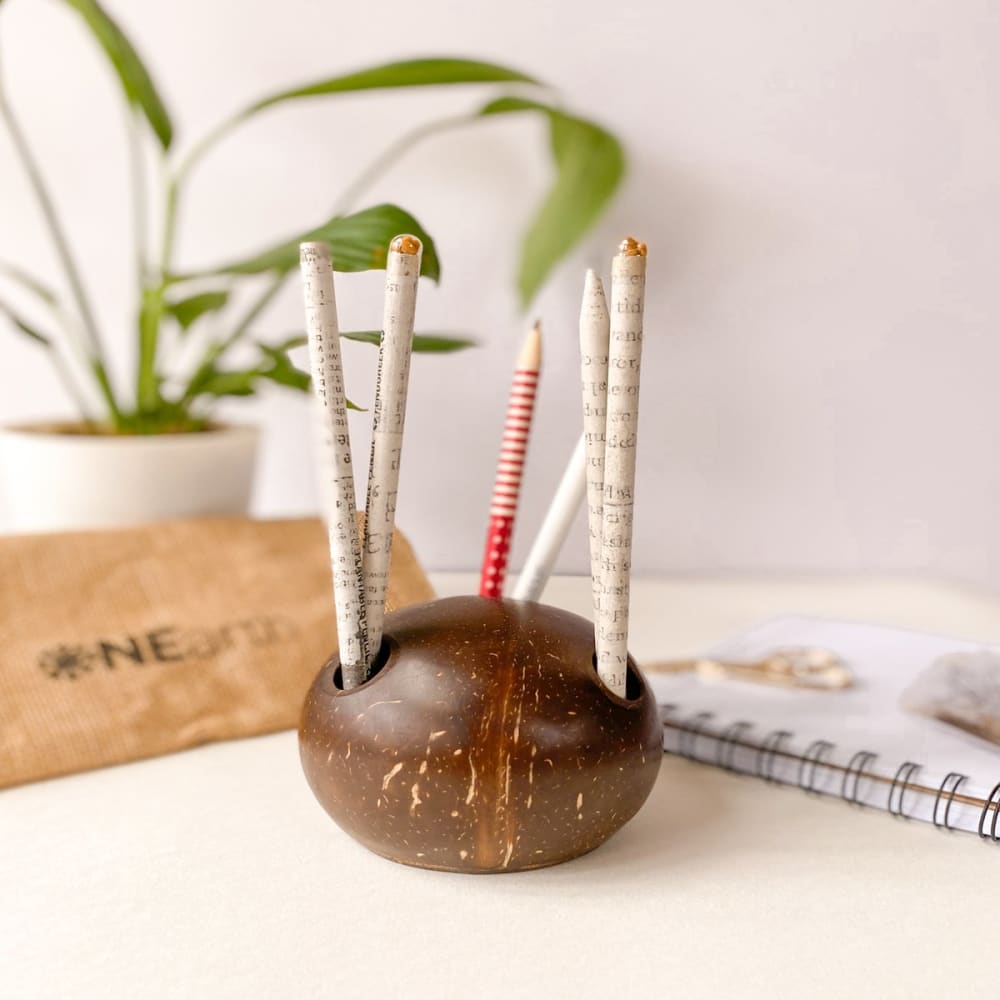 Coconut Shell Pen stand – Desk Organizers on Brown Living™. SKU: OEP111. Img 9.