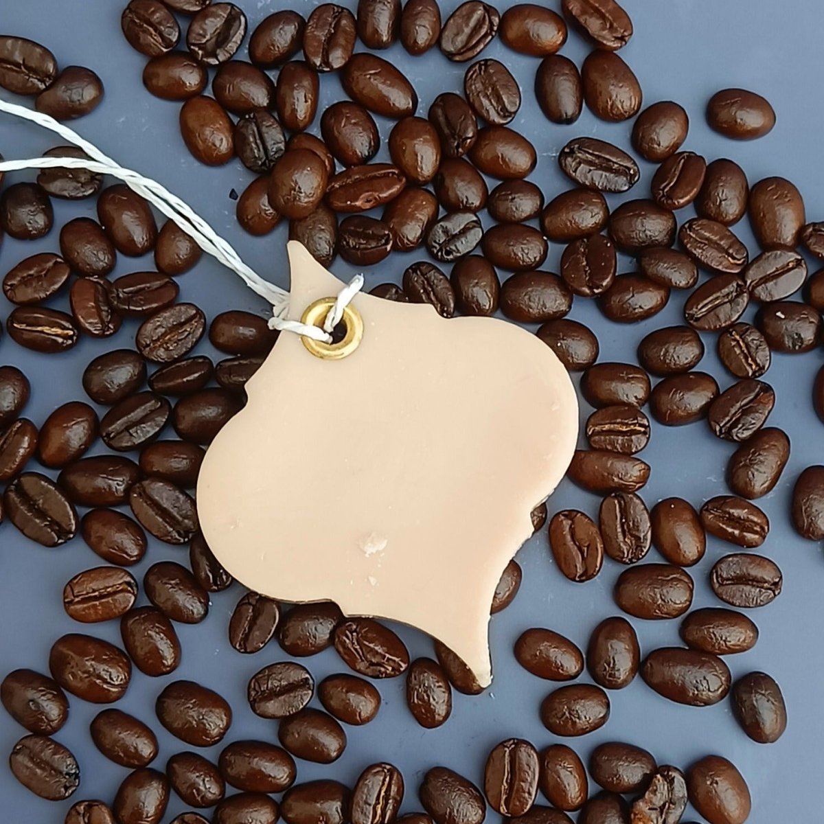 Coffee Wax Sachet – Candles & Fragrances on Brown Living™. SKU: CWS01_N. Img 1.