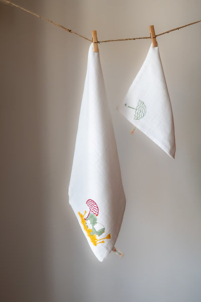 Cute Elephant Medium Wash Cloth, Elle, Earthy – Baby Bibs & Hanky on Brown Living™. SKU: MSY - 00430B - Earthy - M. Img 3.