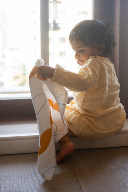 Cute Medium Earthy Wash Cloth – Fun Shapes – Baby Bibs & Hanky on Brown Living™. SKU: MSY - 00430F - Earthy - M. Img 4.