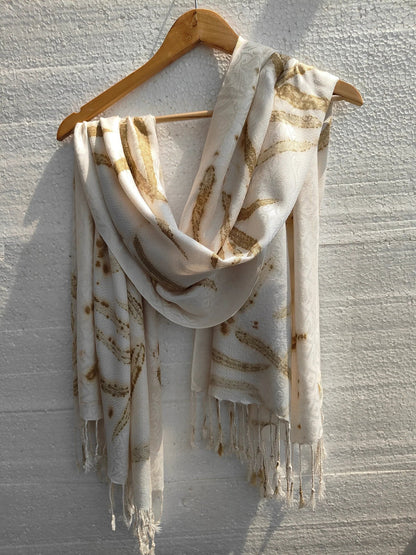 Daisy Dream White Scarf – Viscose Ecoprinted with Eucalyptus Leaves – Womens Scarf on Brown Living™. SKU: WD-SCARF-001. Img 3.
