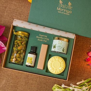 Daivik Grandeur Body Care Gift Hamper | Verified Sustainable by Brown Living™