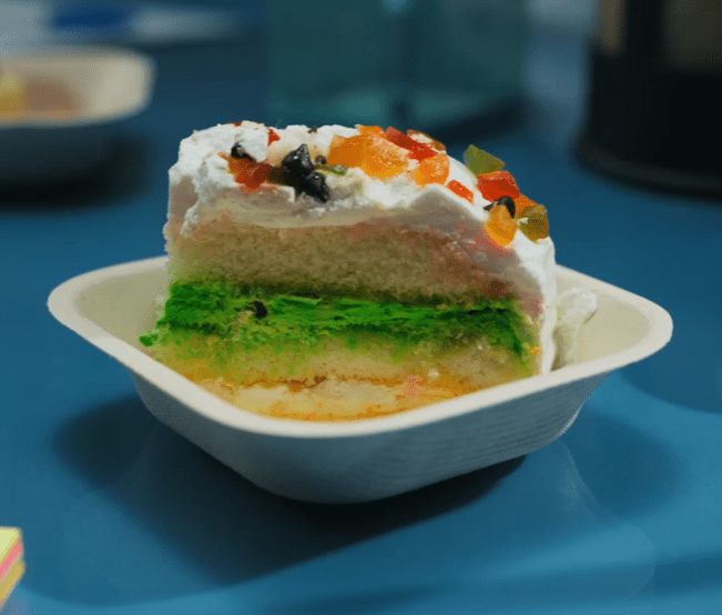 Disposable Bowls | Food - Grade Round Serving Bowls | Pack of 25 – Plates & Bowls on Brown Living™. SKU: CLEC-81. Img 9.