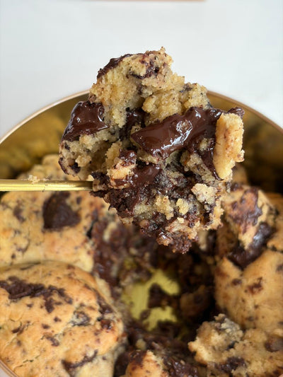 Double Trouble Cookie Tin | Rakhi Special Gift for Brother – Snack Foods on Brown Living™. SKU: RST-V. Img 2.