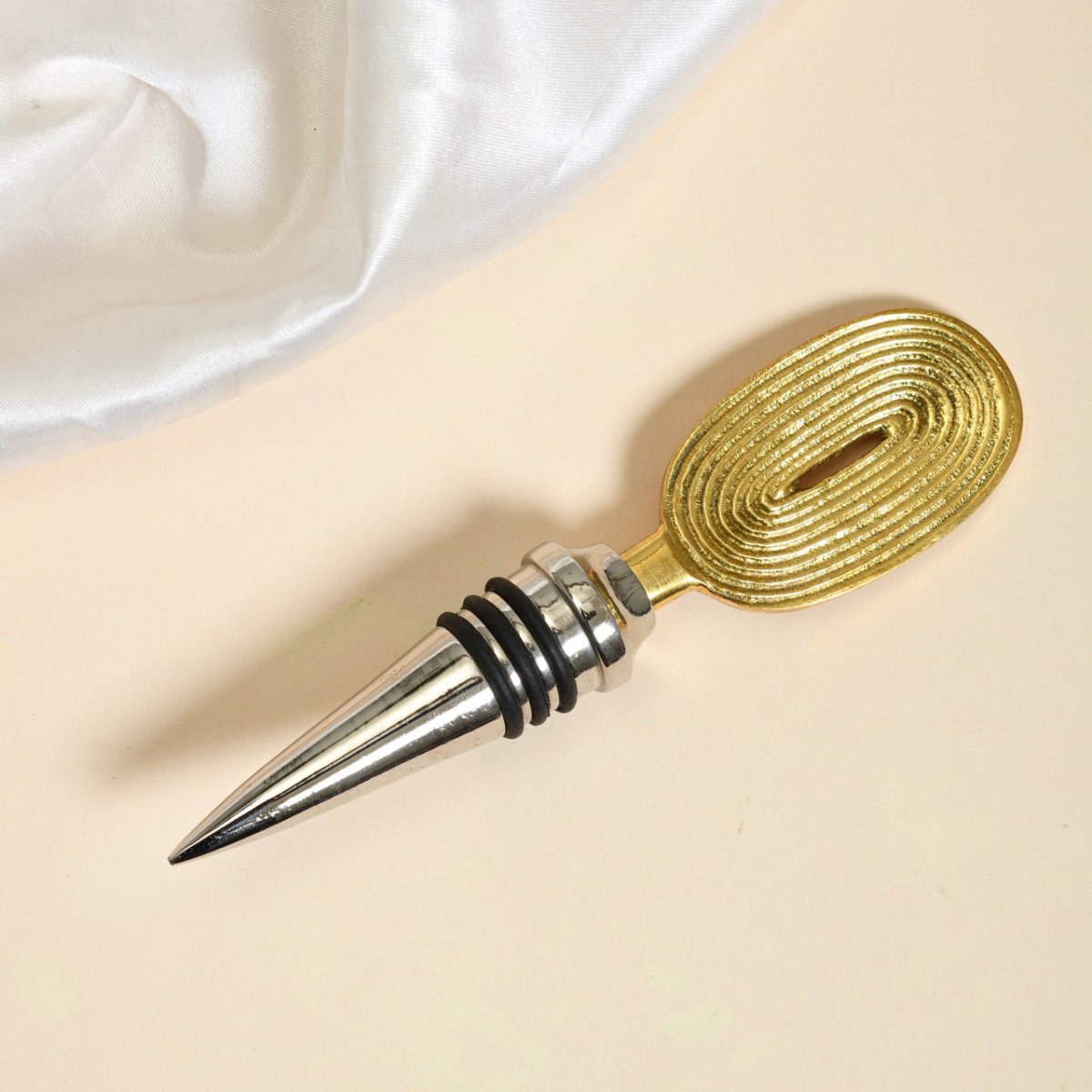 Ekaantrik Brass Wine Cork and Opener Set – Kitchen Tools by Pravaah India available on Brown Living™. Stopper 1 Peice . SKU: PRA23HD016. Img 2.