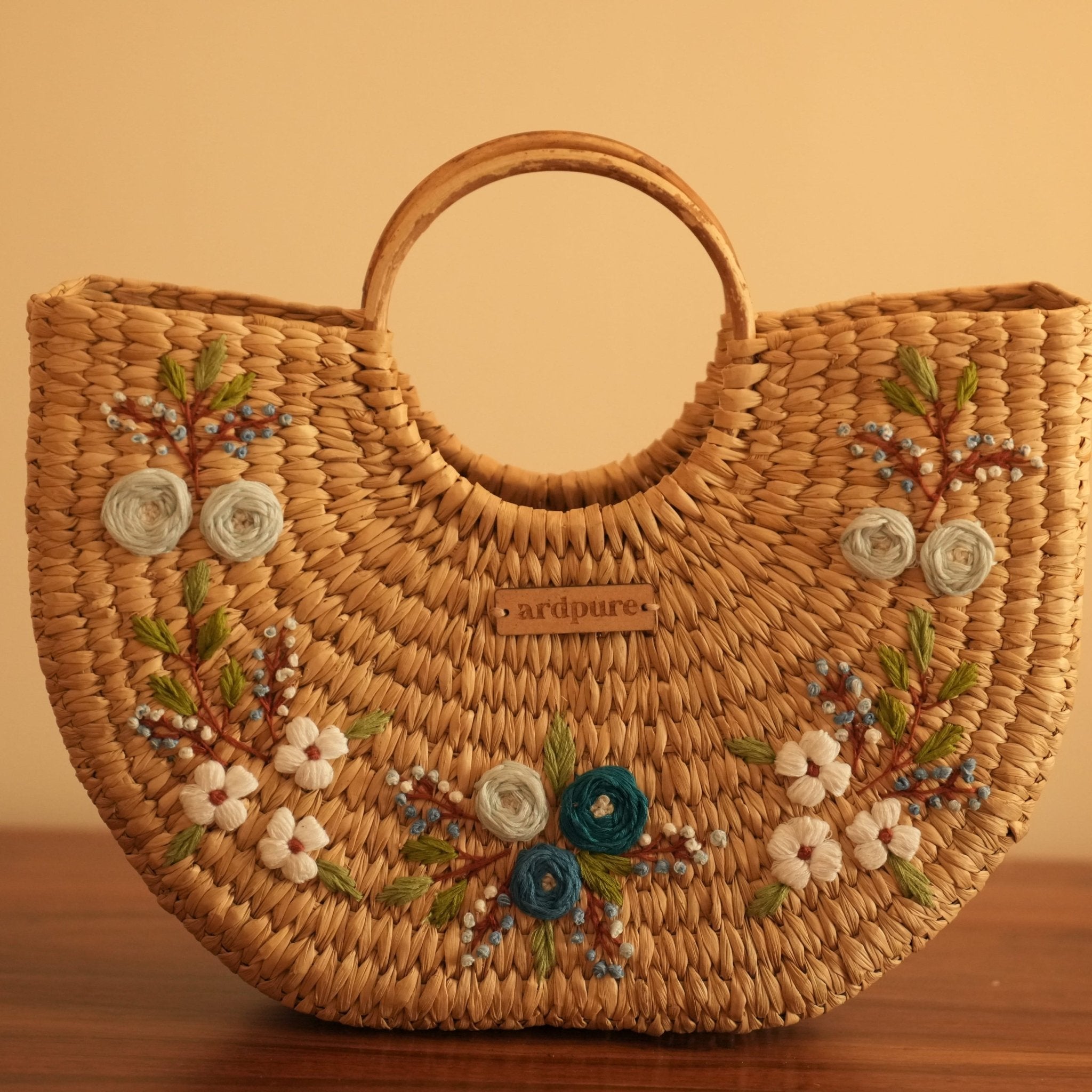 Embroidered Beach Bag Crescent | Handcrafted Stylish Summer Bag – Handbags on Brown Living™. SKU: 511KP. Img 1.