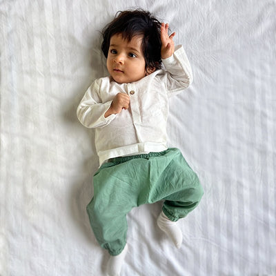 Essential White Kurta with Pants – Kids Daywear Sets on Brown Living™. SKU: 186 - 06124 - PLN - WHT - KUR+PLN - WHT - PYJ1. Img 11.