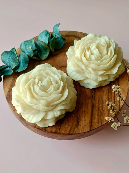 Eternal Bloom Peony Candle Set – Candles & Fragrances by Rasa Home available on Brown Living™. White . SKU: EBPS01. Img 3.