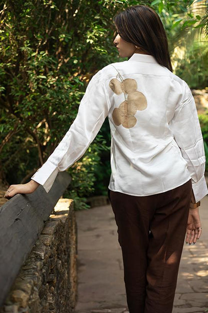 Eucalyptus Essence Appliqué Shirt for Women | Soft Eucalyptus Fabric – Womens Shirt on Brown Living™. SKU: ES-01. Img 1.
