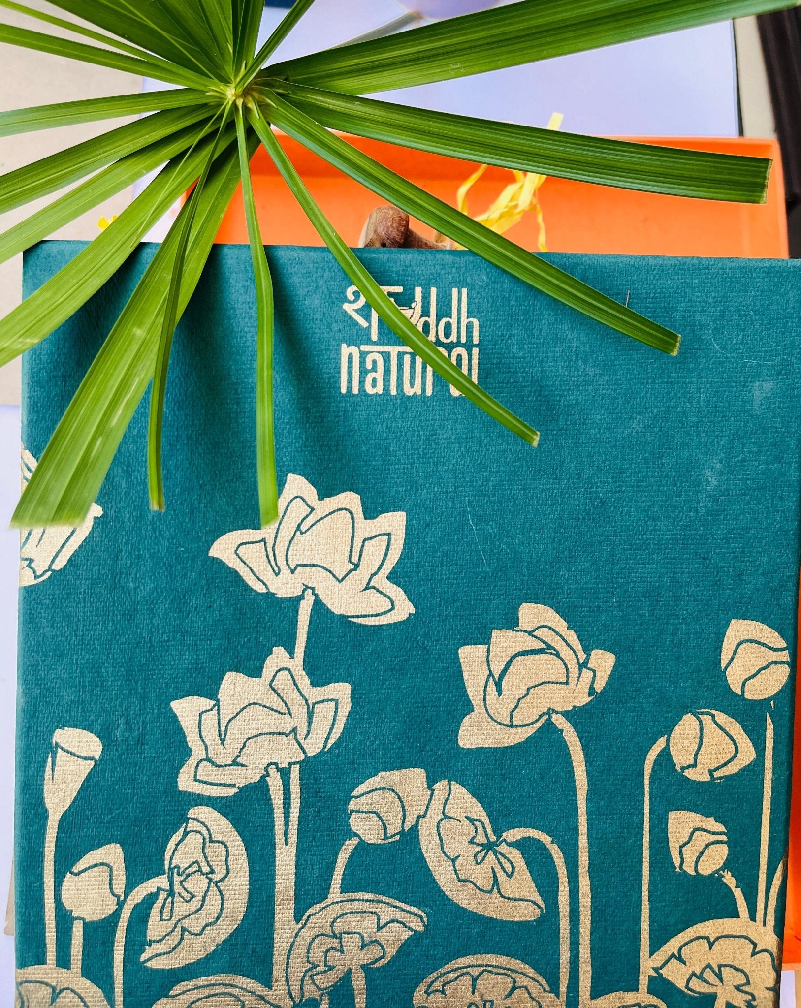 Festive Gift Box | Seed Patakha Set of 5 | Incense Tea Honey Dry Fruit – Gift Hampers on Brown Living™. SKU: SNSPI06. Img 4.