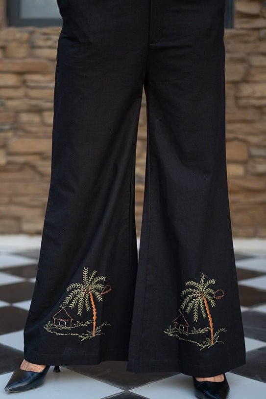 First Canvas Co - ord Set | Minimal & Stylish Women’s Outfit – Womens Co - Ord Sets on Brown Living™. SKU: AAYU-0054. Img 2.