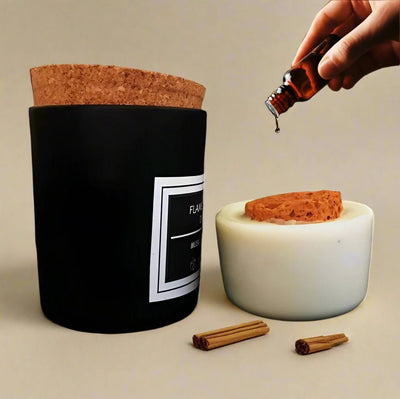 Flameless Terracotta & Wax - Aroma Diffuser with Cork & Black Jar – Fragrance Diffusers on Brown Living™. SKU: FLTDWXBLGCKSLV1. Img 7.