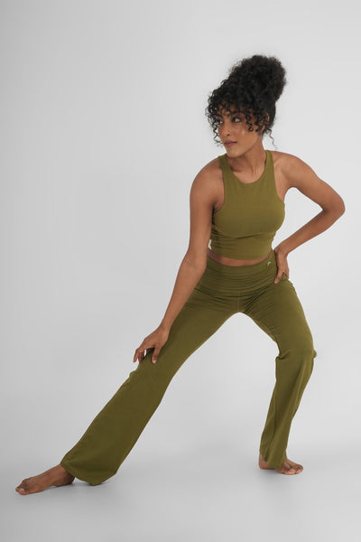 Flattering Flare Soft Yoga Pants – High Comfort Stretch Activewear – Womens Pant on Brown Living™. SKU: ELSNKLPXS. Img 7.