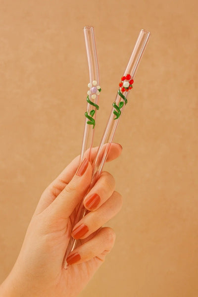 Floral Art Glass Straws – Set of 2 – Drinking Straws & Stirrers on Brown Living™. SKU: 1503FL - PNK - 2. Img 2.
