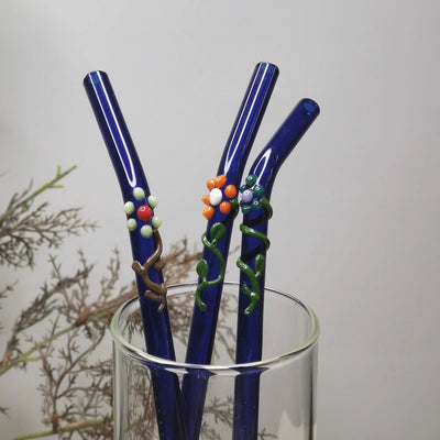 Floral Art Glass Straws – Set of 2 – Drinking Straws & Stirrers on Brown Living™. SKU: FL - GS - BL - 2. Img 4.