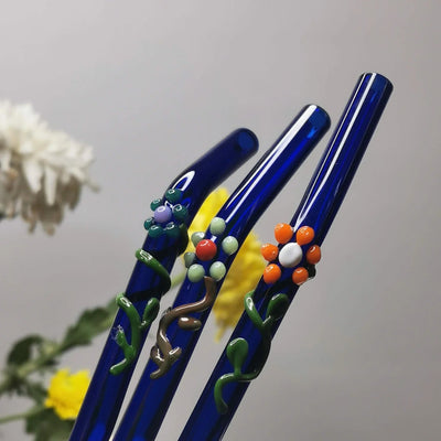 Floral Art Glass Straws – Set of 2 – Drinking Straws & Stirrers on Brown Living™. SKU: FL - GS - BL - 2. Img 5.