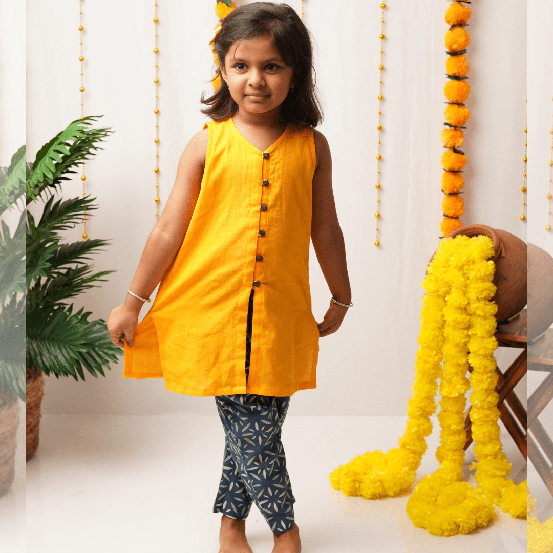Gendaphool Kurta Pant Set for girls – Kids Ethnic Sets on Brown Living™. SKU: SK-12N. Img 1.