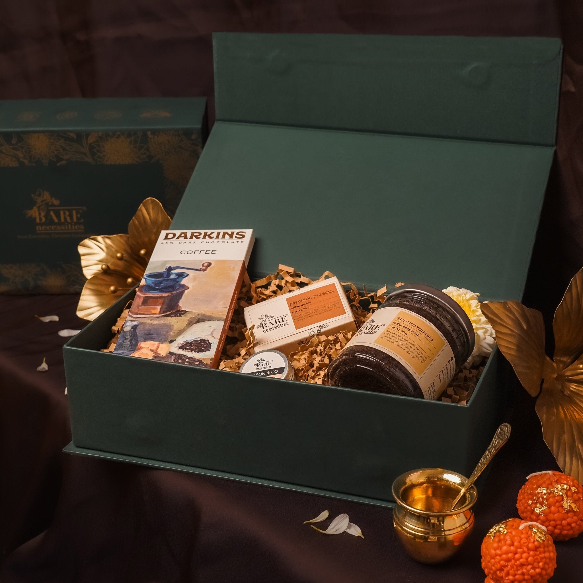 Golden Gratitude Luxury Diwali Gift Set – Gift Hampers on Brown Living™. SKU: BNDG06. Img 1.