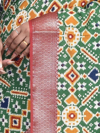 Green Patola Design Linen Silk Saree – Womens Saree on Brown Living™. SKU: STRLINSAR20. Img 5.