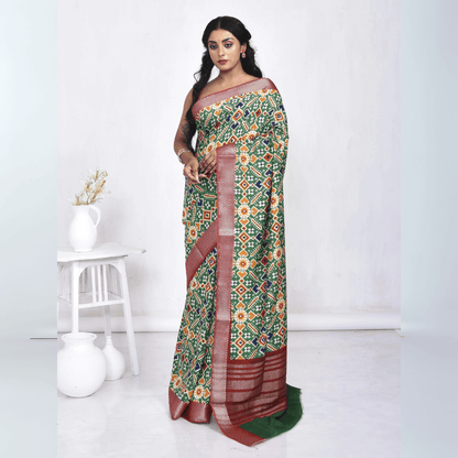 Green Patola Design Linen Silk Saree – Womens Saree on Brown Living™. SKU: STRLINSAR20. Img 9.