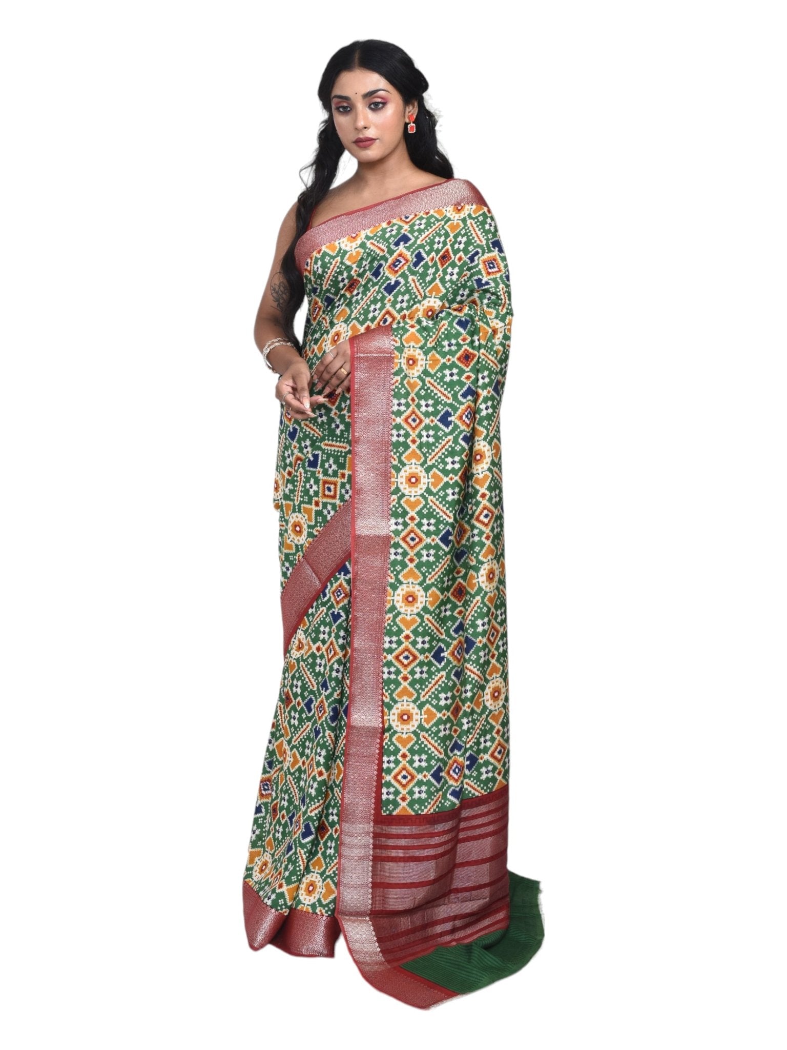 Green Patola Design Linen Silk Saree – Womens Saree on Brown Living™. SKU: STRLINSAR20. Img 3.